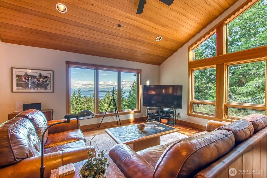 206 Upper Cow Hill Road Orcas Island WA 98279
