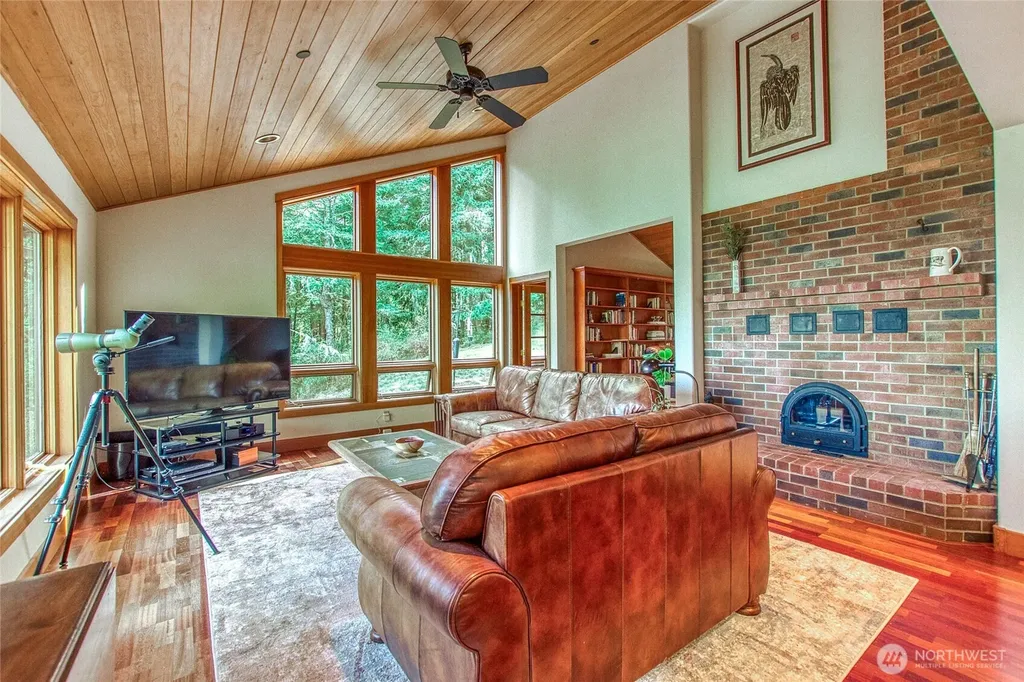 206 Upper Cow Hill Road Orcas Island WA 98279