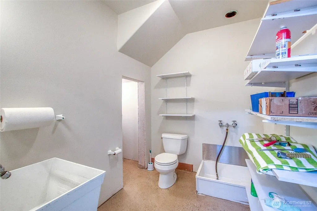 206 Upper Cow Hill Road Orcas Island WA 98279