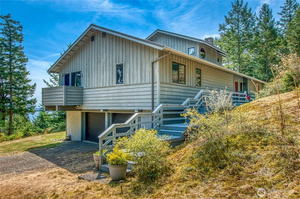 206 Upper Cow Hill Road Orcas Island WA 98279