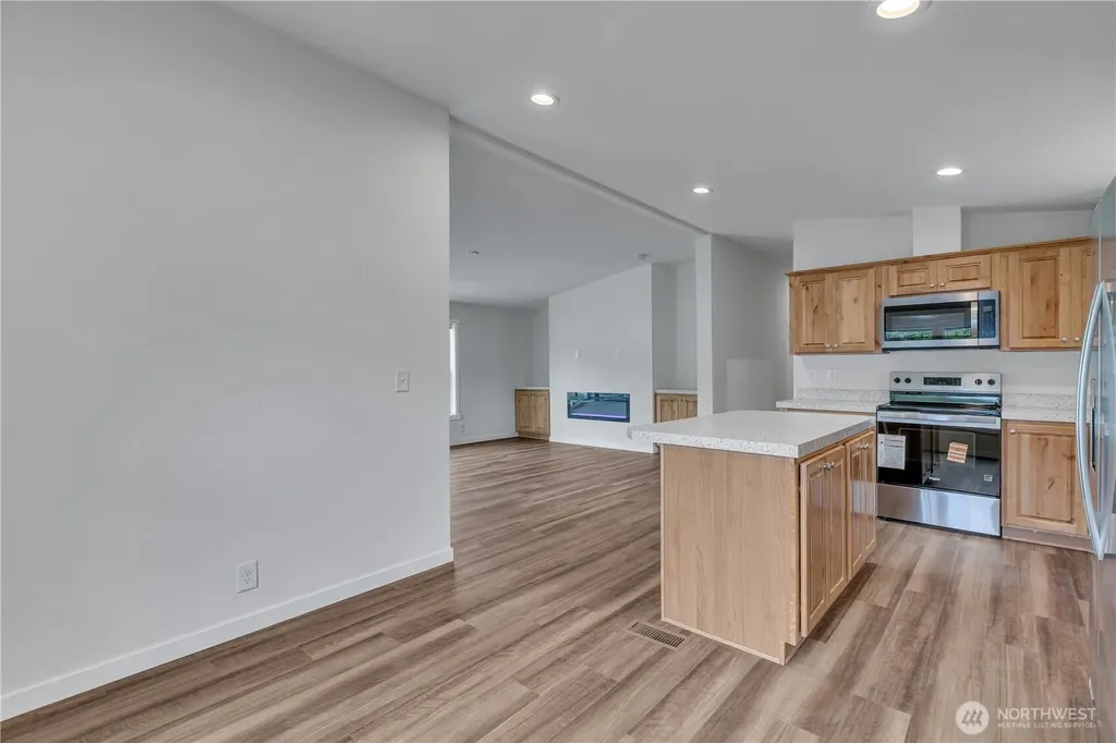 1510 Maple Lane Kent WA 98030