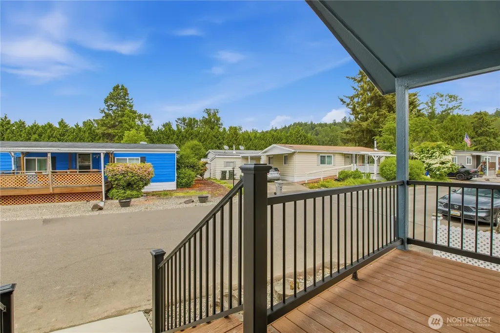 1510 Maple Lane Kent WA 98030