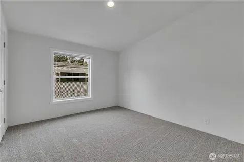 1510 Maple Lane Kent WA 98030