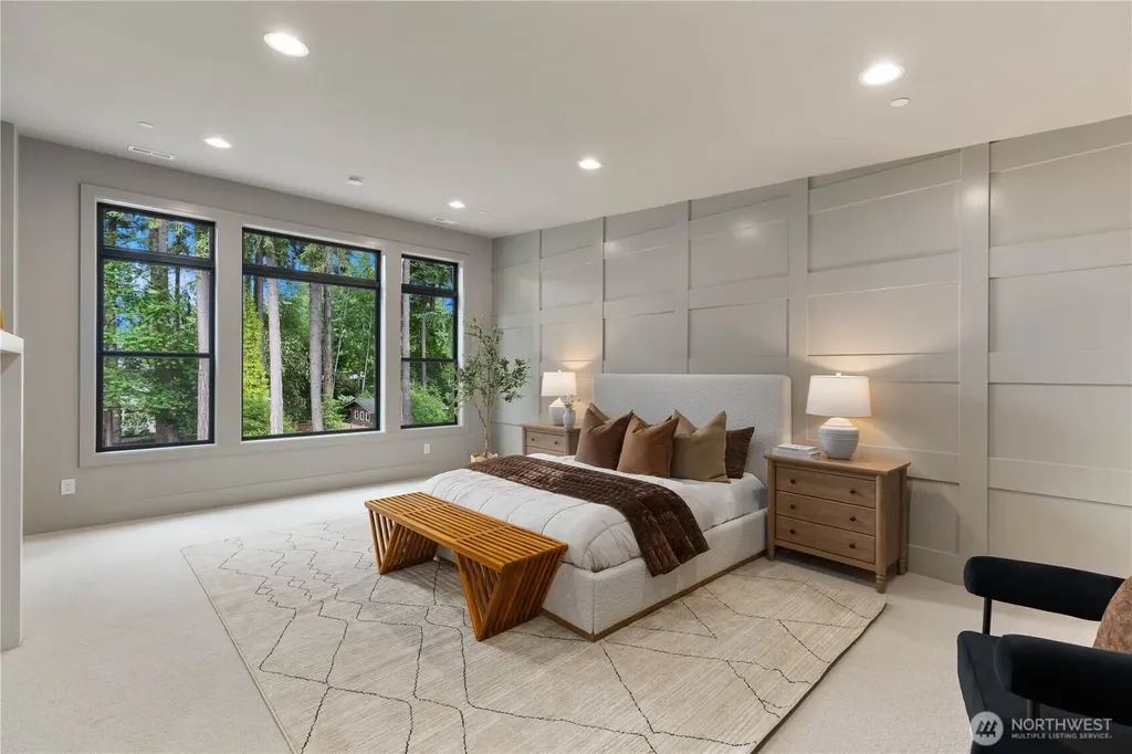 2202 102nd Place SE Bellevue WA 98004