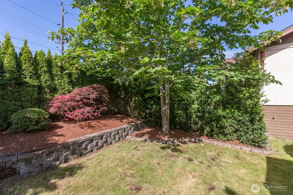 221 W 15th Street Port Angeles WA 98362