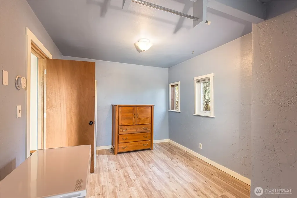 221 W 15th Street Port Angeles WA 98362