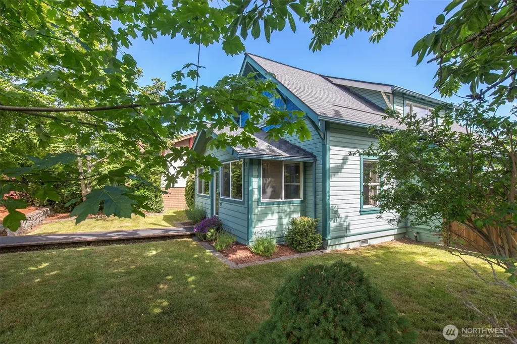 221 W 15th Street Port Angeles WA 98362