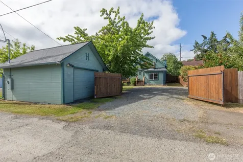 221 W 15th Street Port Angeles WA 98362