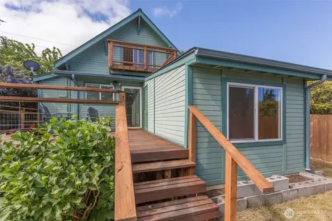 221 W 15th Street Port Angeles WA 98362