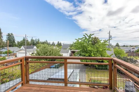 221 W 15th Street Port Angeles WA 98362
