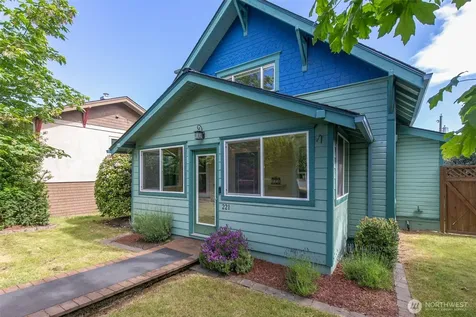 221 W 15th Street Port Angeles WA 98362