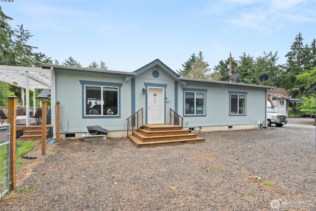 372 Eridani Loop SE Ocean Shores WA 98569