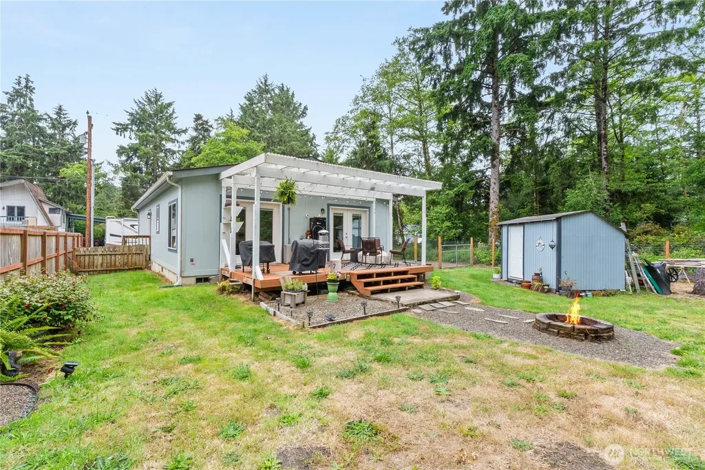 372 Eridani Loop SE Ocean Shores WA 98569