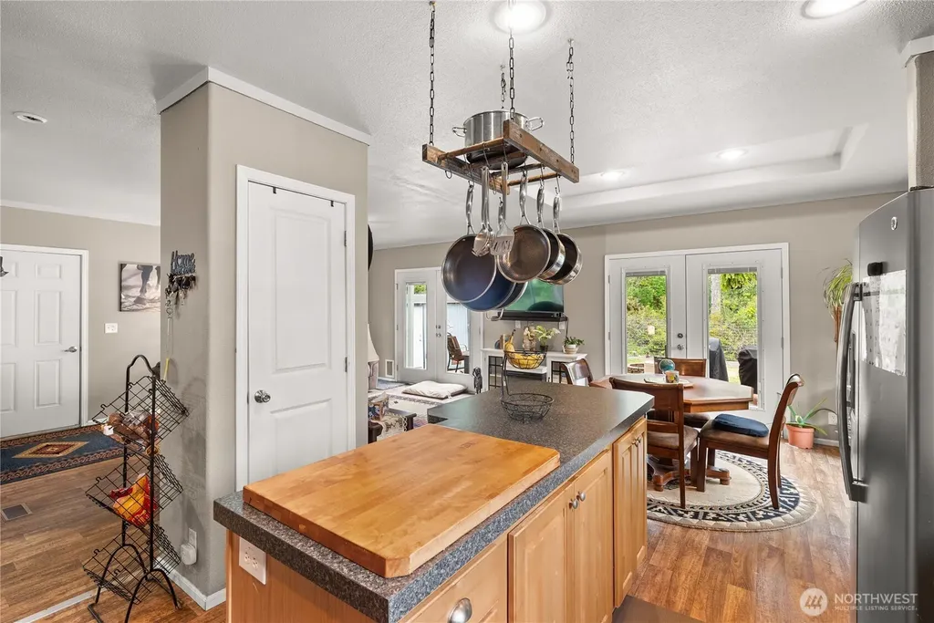 372 Eridani Loop SE Ocean Shores WA 98569