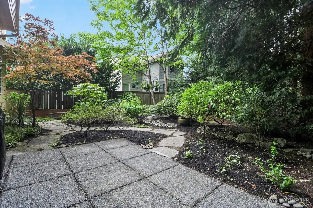 1120 201st Place SW Lynnwood WA 98036