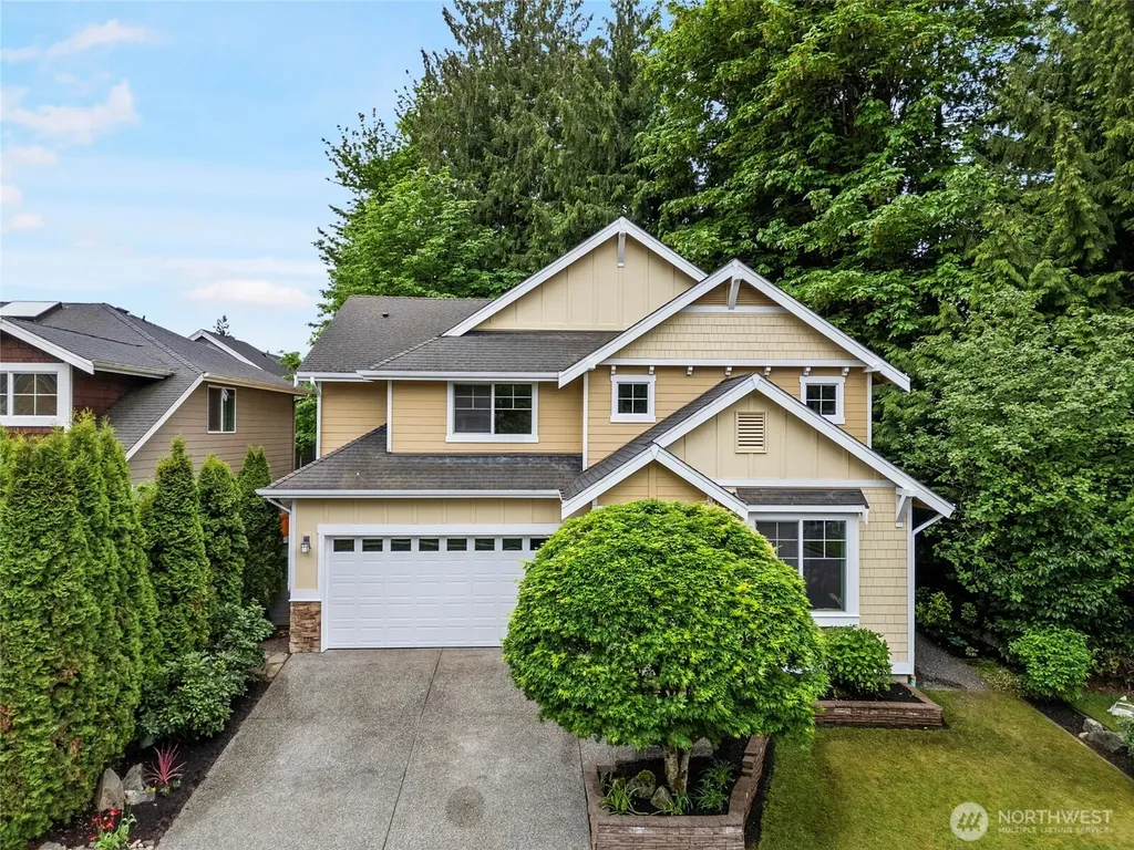 1120 201st Place SW Lynnwood WA 98036