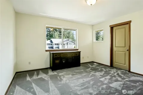 1120 201st Place SW Lynnwood WA 98036