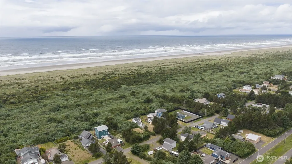 163 Sand Dune Avenue NW Ocean Shores WA 98569