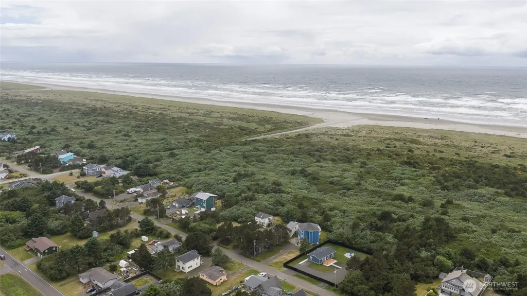 163 Sand Dune Avenue NW Ocean Shores WA 98569