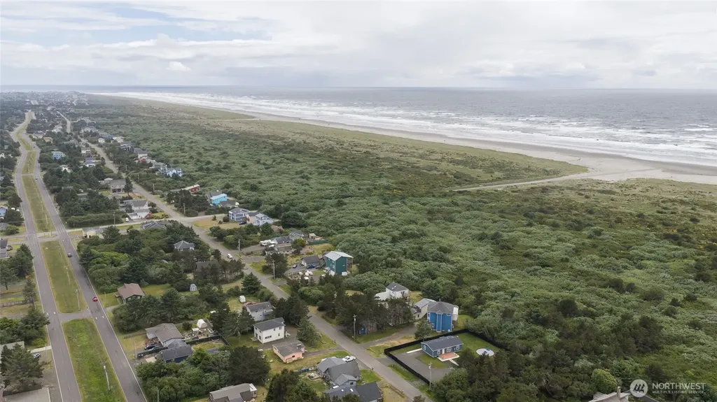 163 Sand Dune Avenue NW Ocean Shores WA 98569