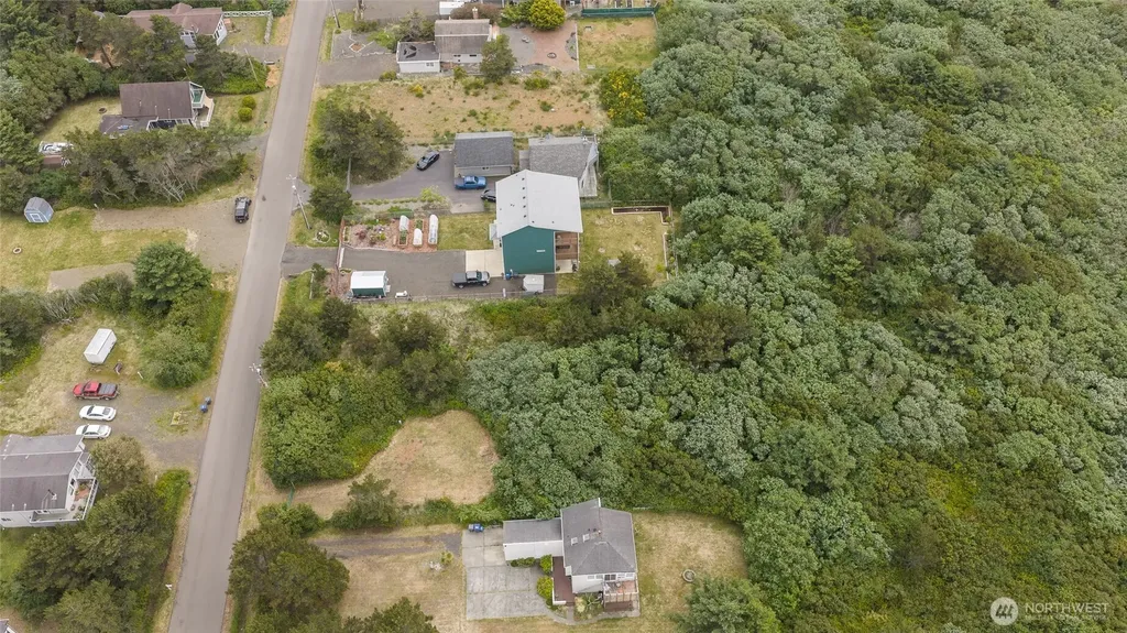 163 Sand Dune Avenue NW Ocean Shores WA 98569