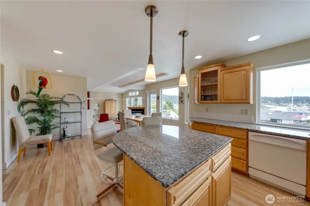 837 Shoshone Drive La Conner WA 98257
