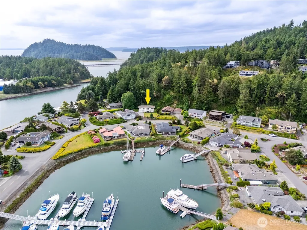 837 Shoshone Drive La Conner WA 98257