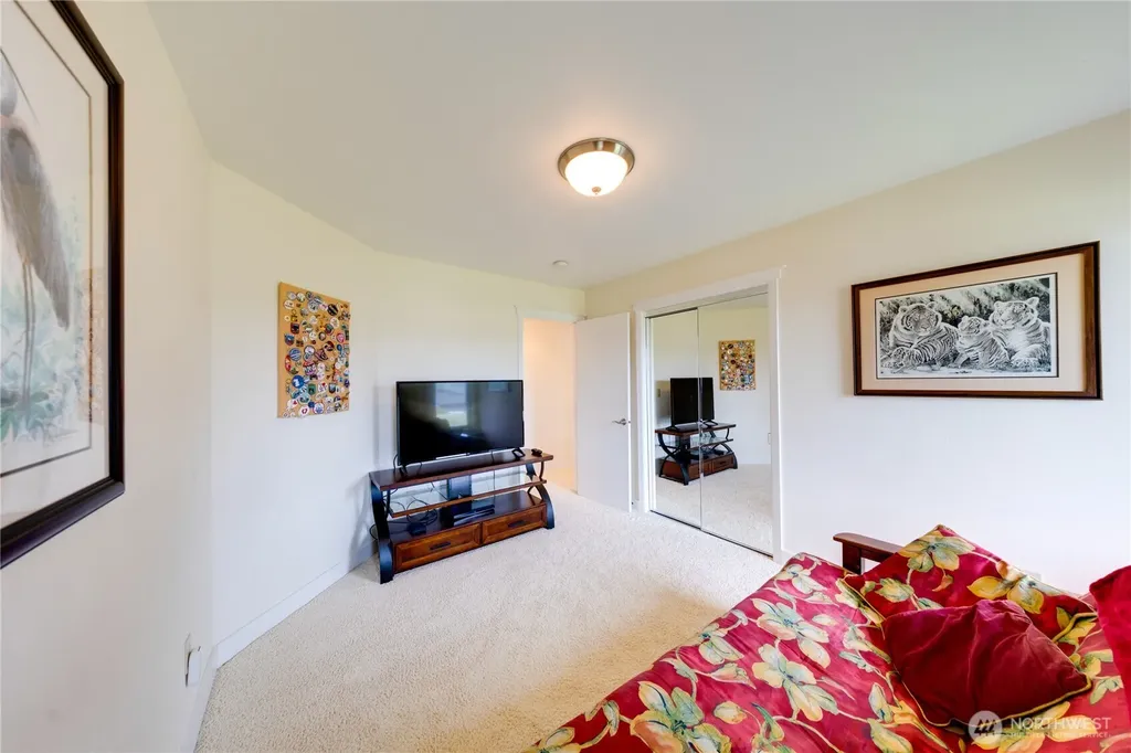837 Shoshone Drive La Conner WA 98257