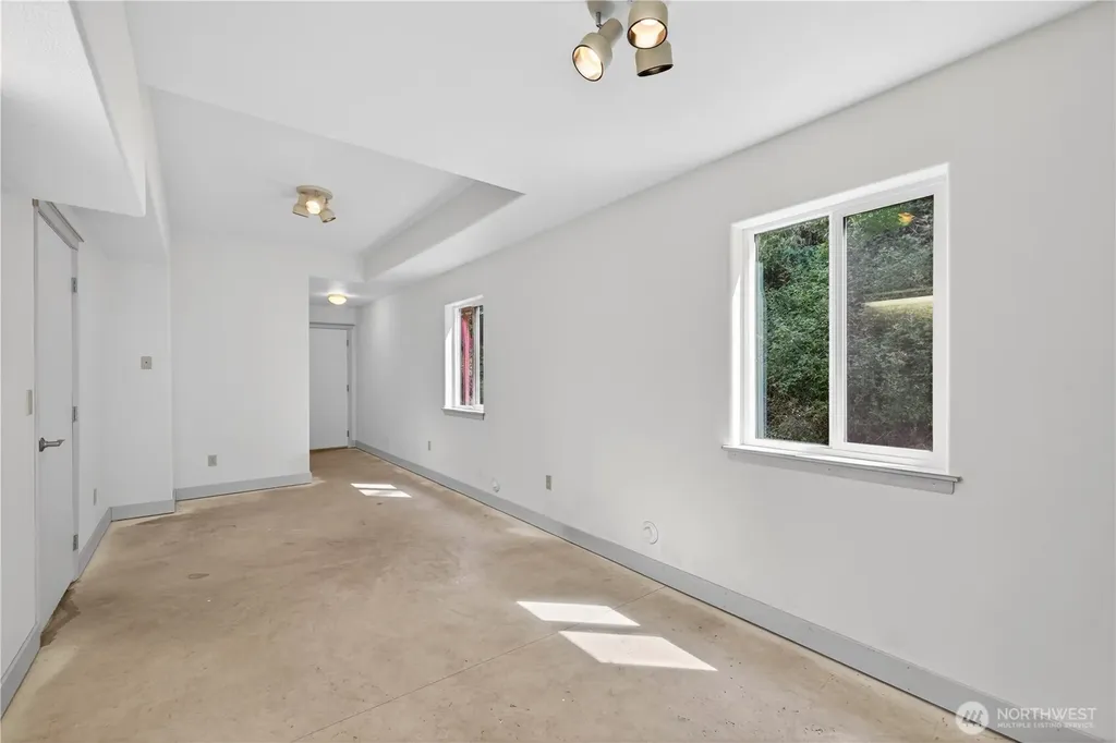 837 Shoshone Drive La Conner WA 98257