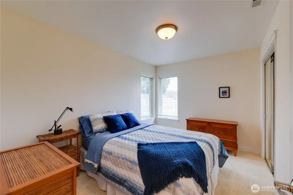 837 Shoshone Drive La Conner WA 98257
