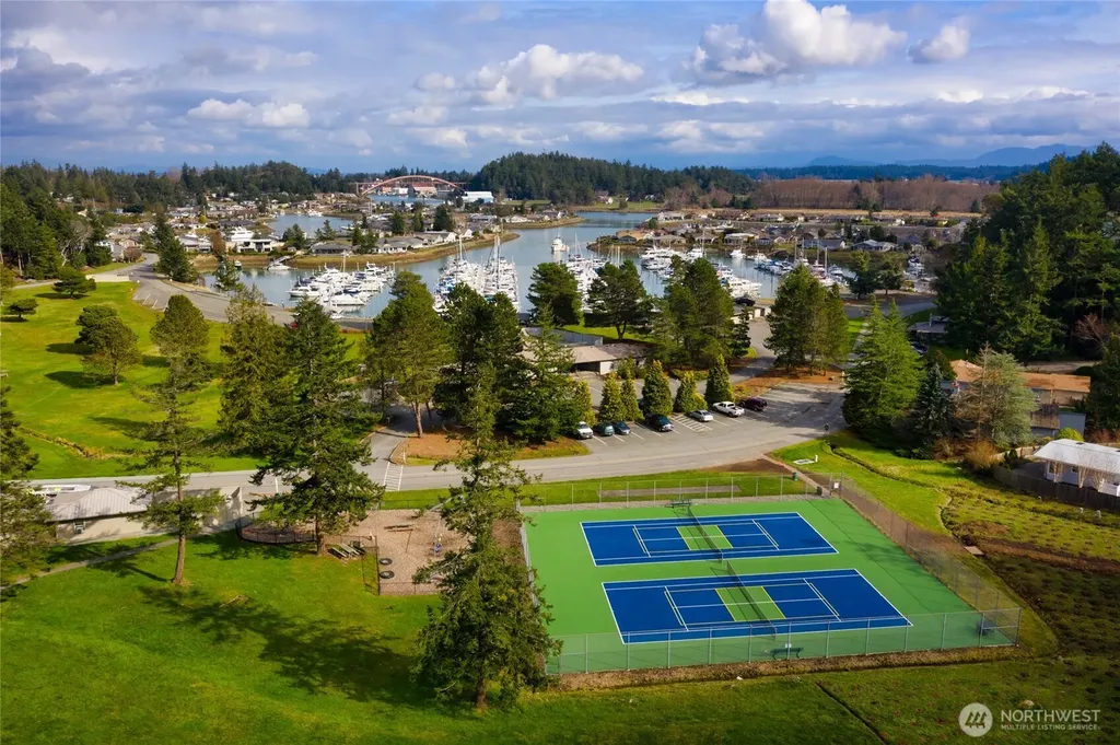 837 Shoshone Drive La Conner WA 98257