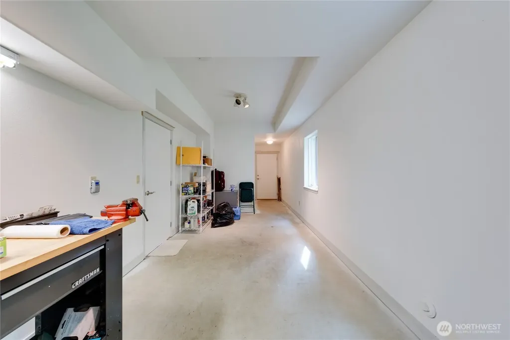 837 Shoshone Drive La Conner WA 98257