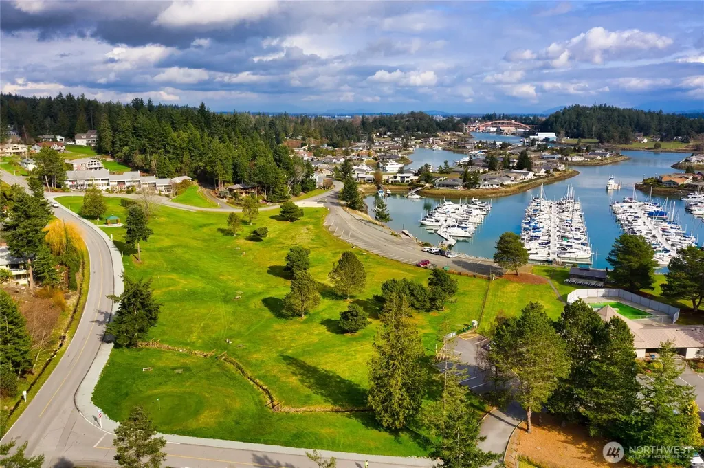 837 Shoshone Drive La Conner WA 98257
