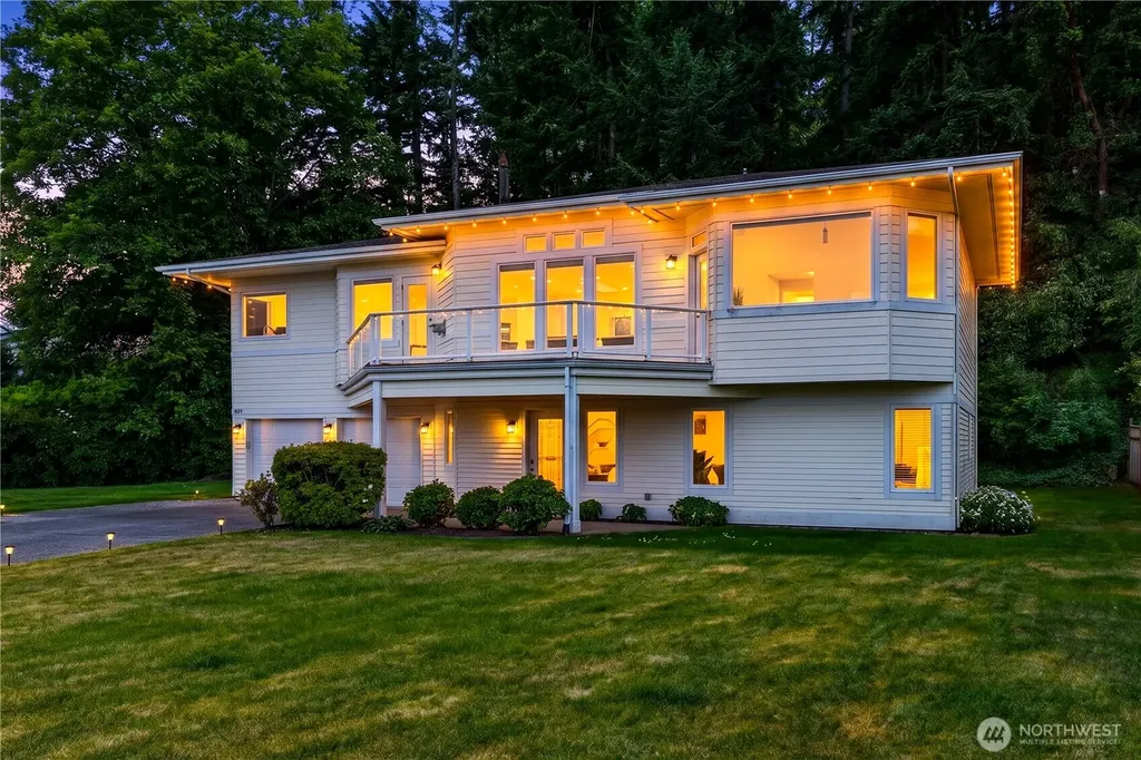837 Shoshone Drive La Conner WA 98257