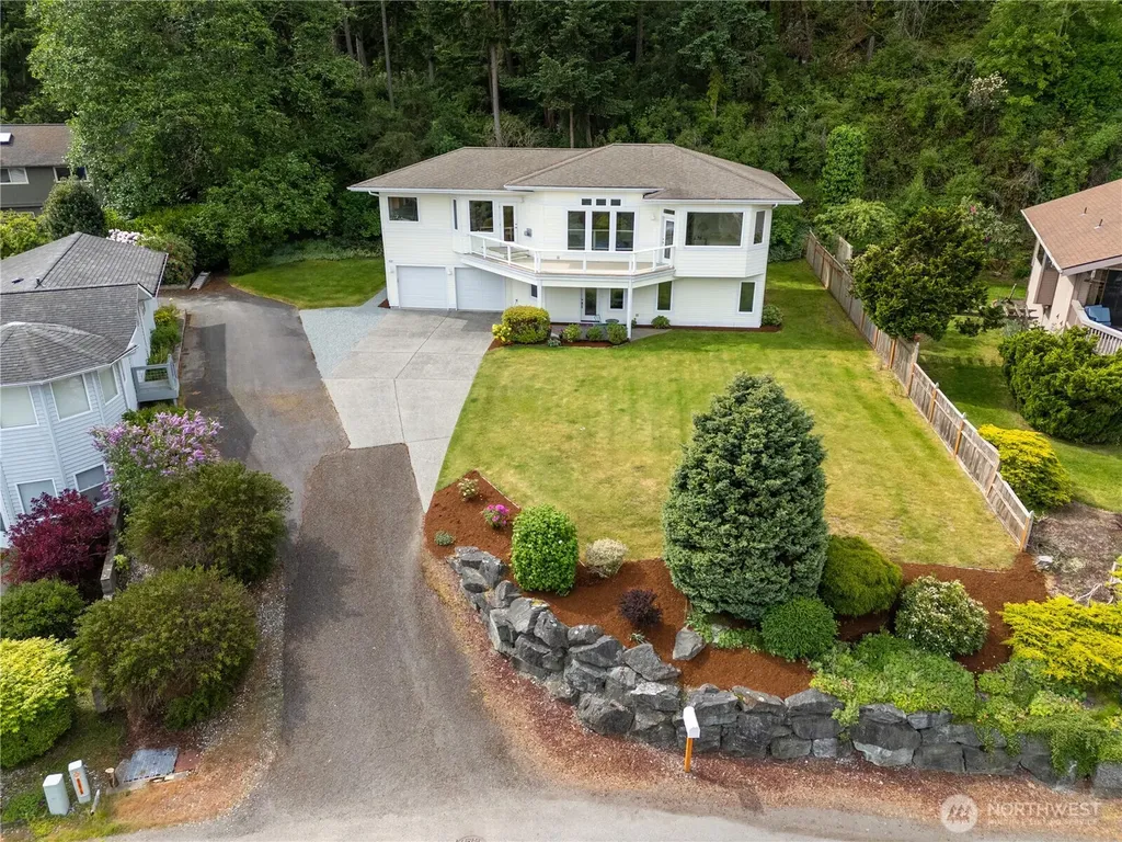 837 Shoshone Drive La Conner WA 98257