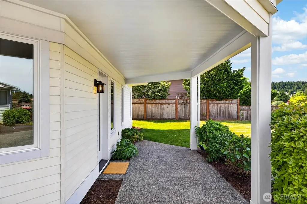 837 Shoshone Drive La Conner WA 98257