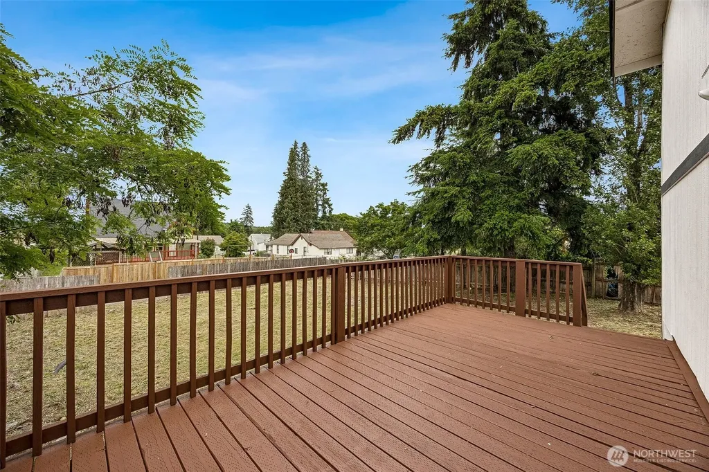 418 Dearborn Avenue Shelton WA 98584