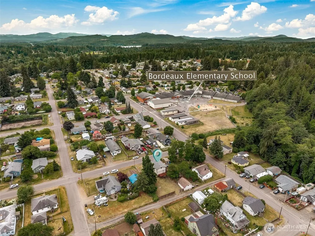 418 Dearborn Avenue Shelton WA 98584