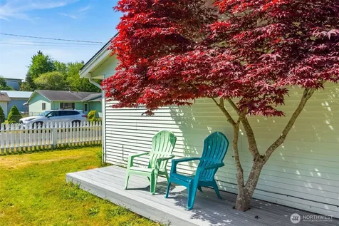 220 Grand Army Westport WA 98595