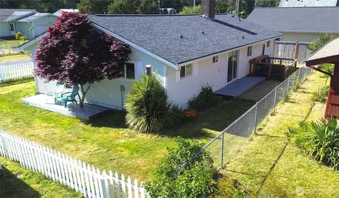 220 Grand Army Westport WA 98595