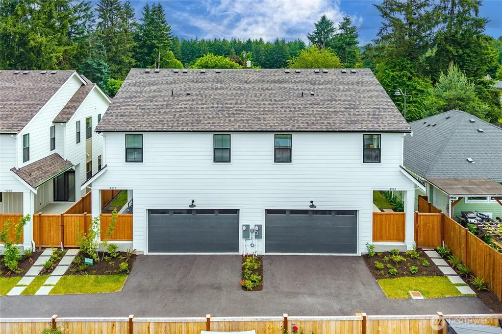 4265 Stossel Avenue Carnation WA 98014