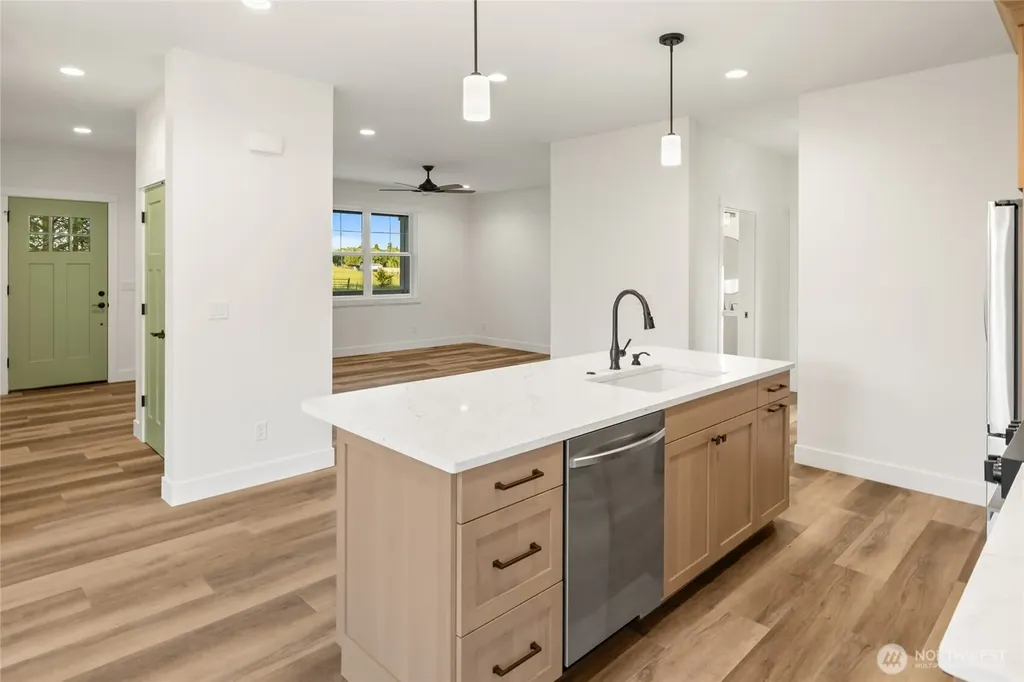 1603 W Dry Creek Ellensburg WA 98926