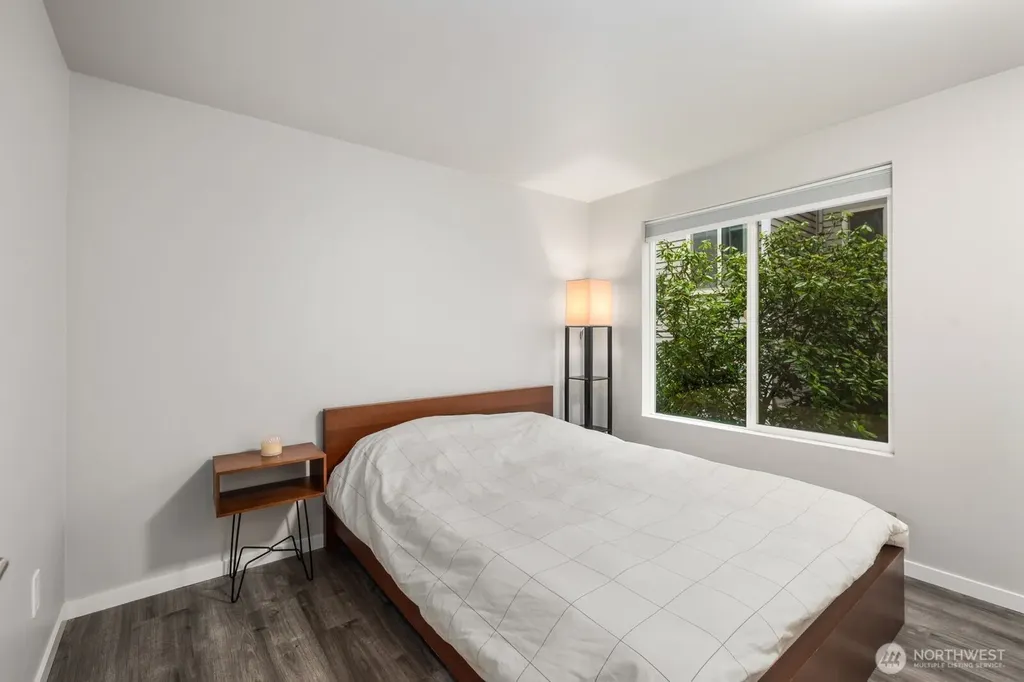1729 18th Avenue Seattle WA 98122