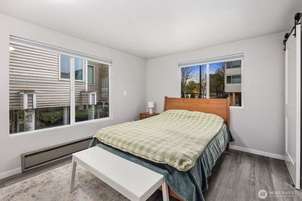 1729 18th Avenue Seattle WA 98122