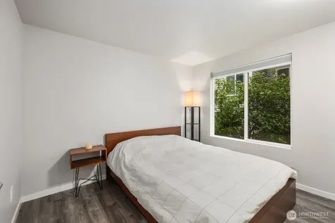 1729 18th Avenue Seattle WA 98122
