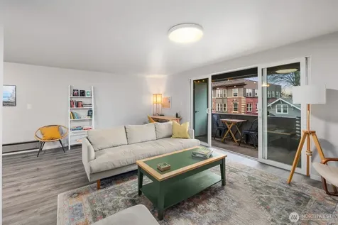 1729 18th Avenue Seattle WA 98122