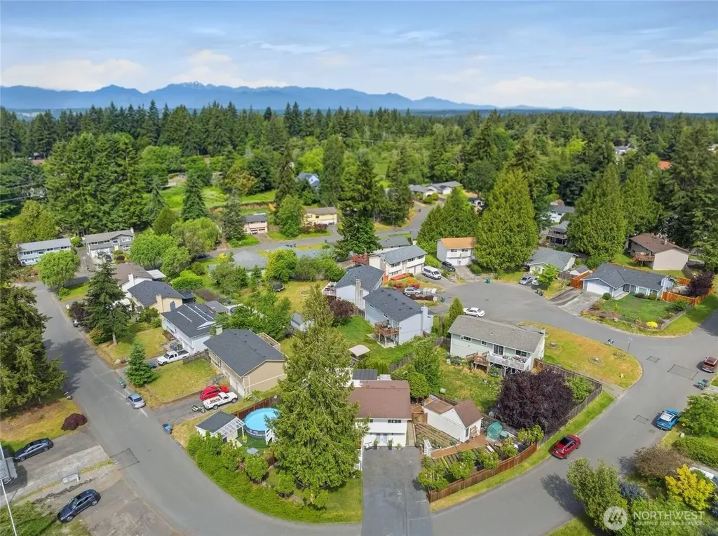 6878 Helena Drive NE Bremerton WA 98311