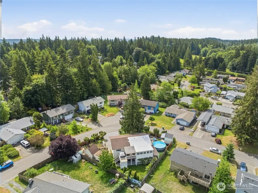 6878 Helena Drive NE Bremerton WA 98311