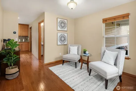 2016 250th Place SE Sammamish WA 98075