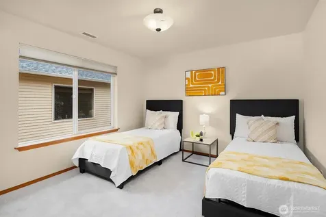 2016 250th Place SE Sammamish WA 98075